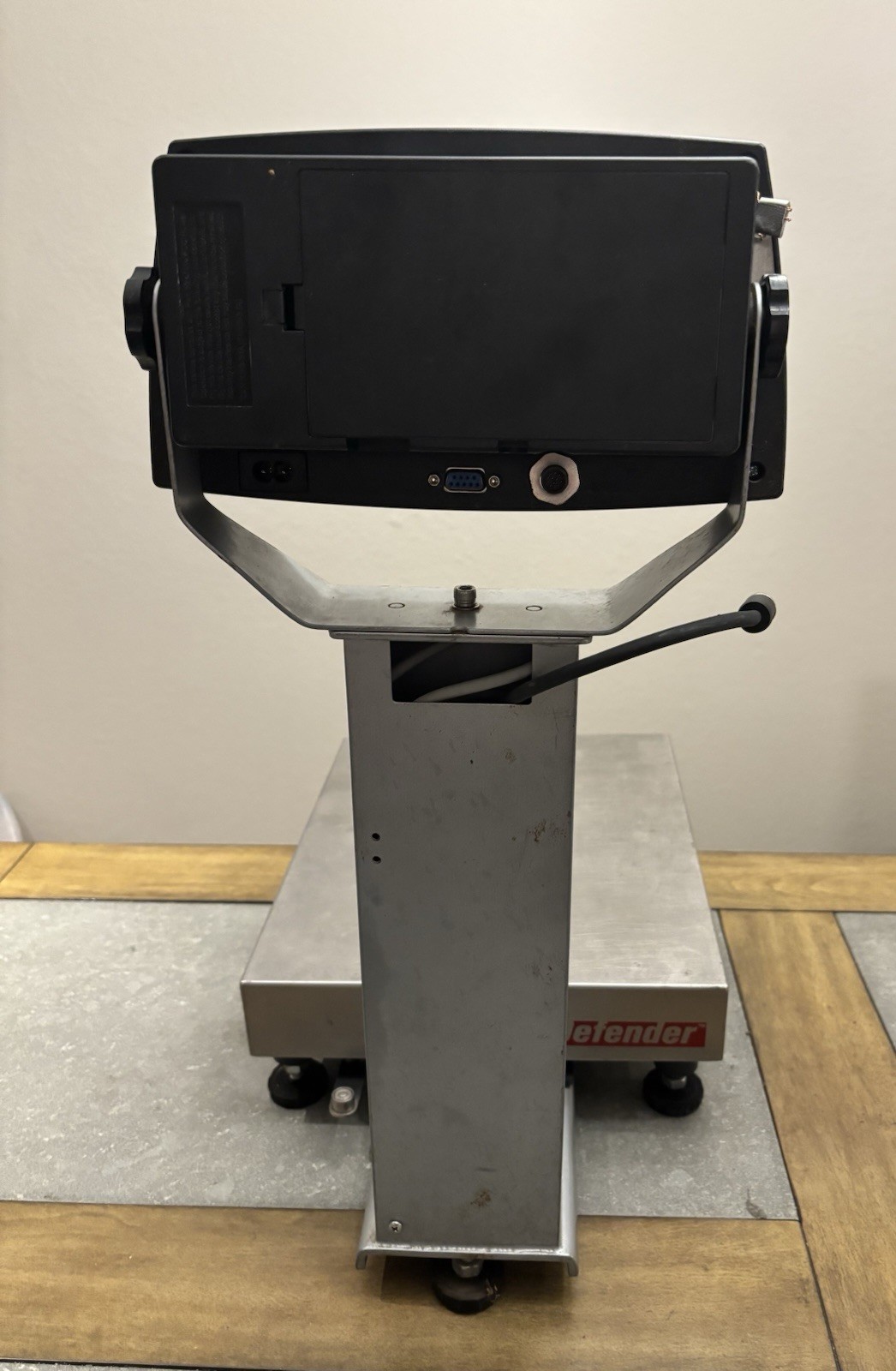 Ohaus Defender 5000 TD52PScale with D25RTR BASE. 50lbs Capacity. 30Day Warranty