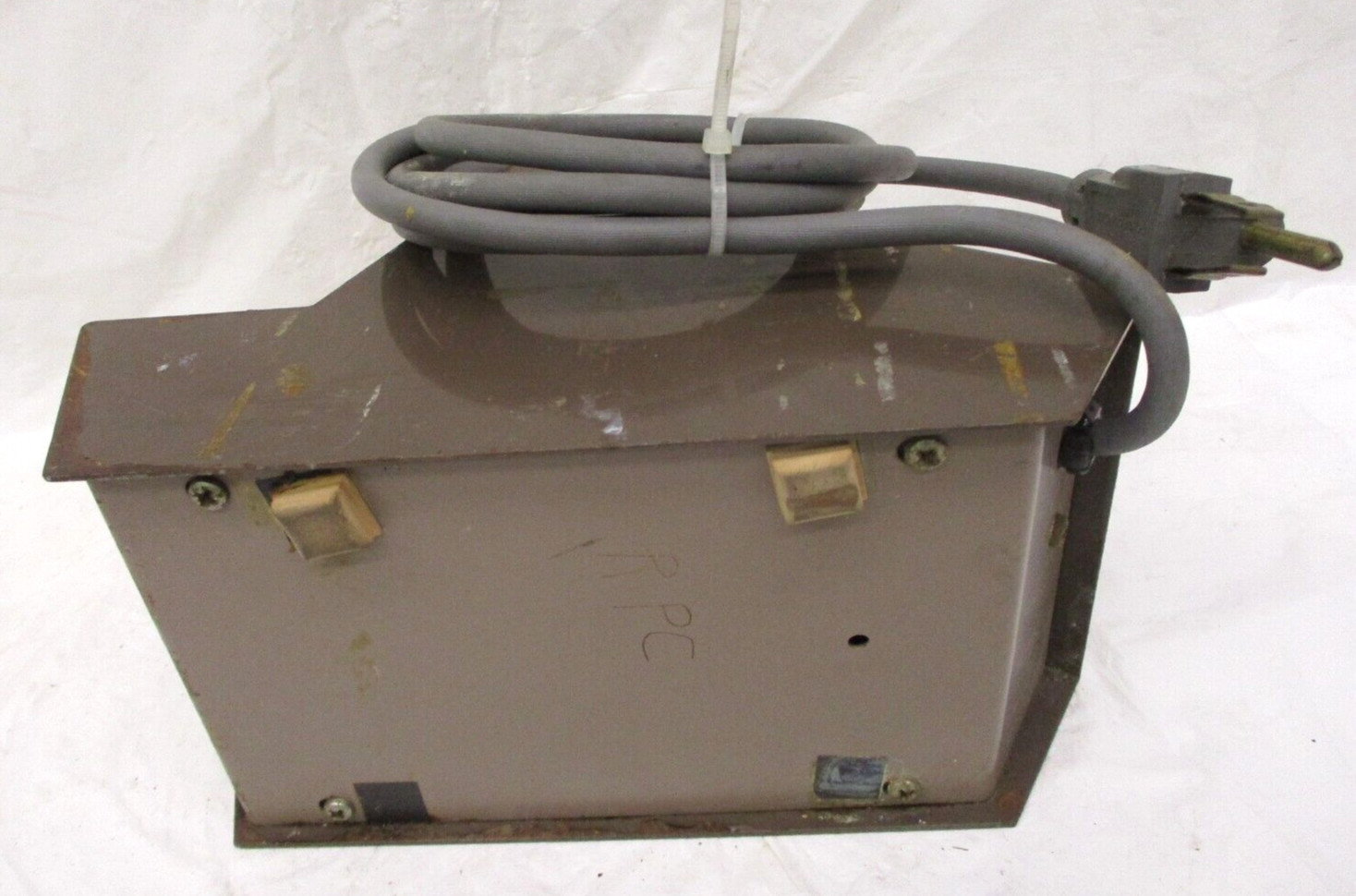 Lab-Chron 1402 Timer 120 Volts 60 Cycles 0.25 Amps A6529WVS