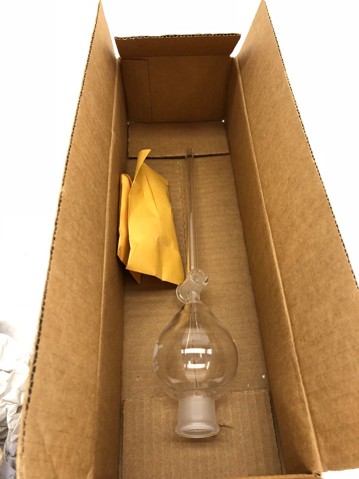 NEW IN BOX CORNING 6340-125 PYREX 125ML GLOBE-SHAPED SEPARATORY FUNNEL (B441)