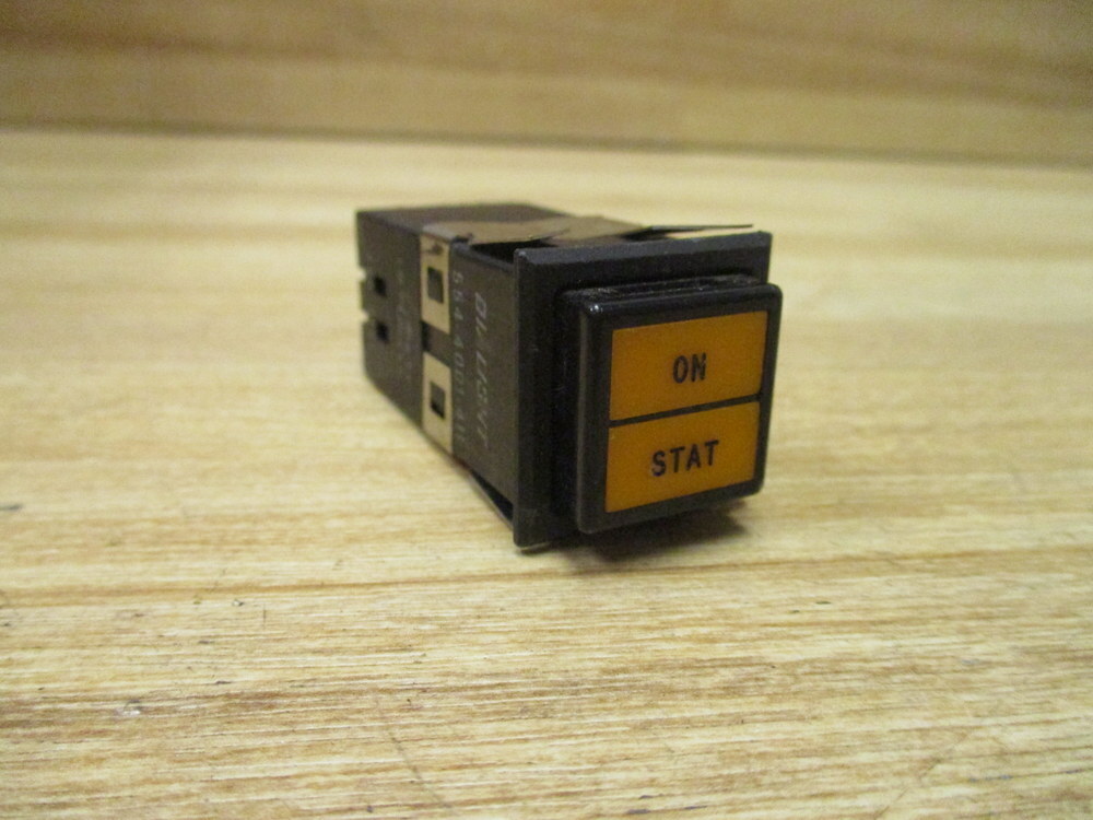 Dialight 554-4001-411 Indicator Light 5544001411 On/Stat