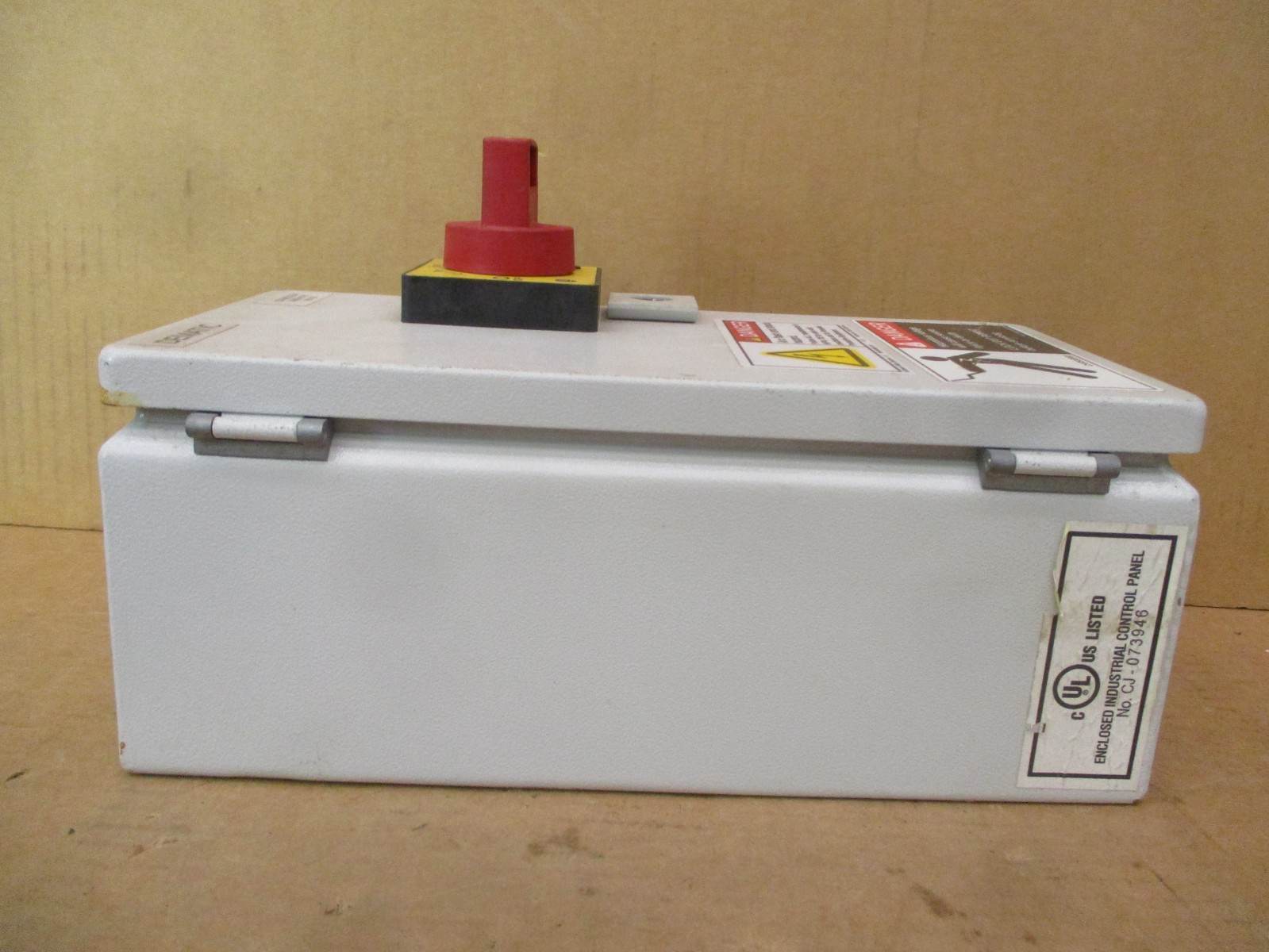 Dematic CDS Enclosure D0005-00742 Rittal EB1548 AB 100-C09E*10 CA3SK20 52607ISU