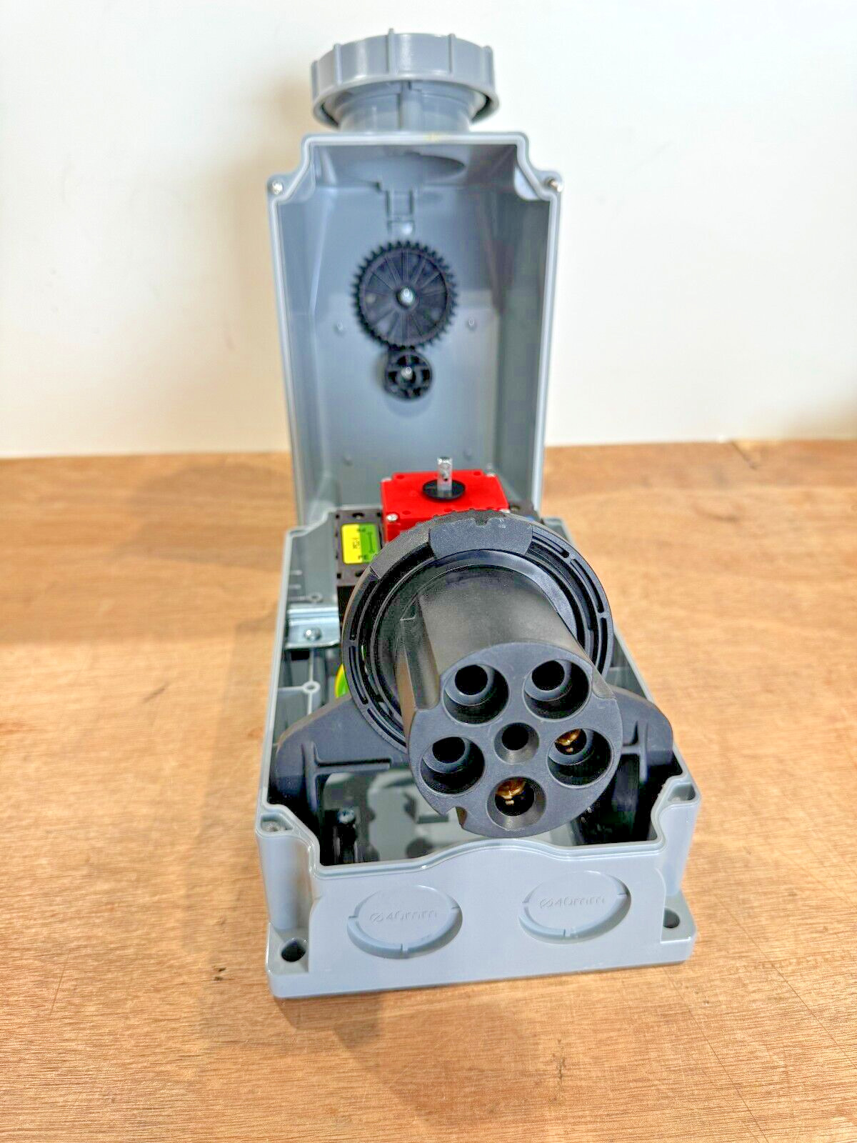 PCE Type 7535 Industrial Wall Socket 3P + N + E ( 63 Amp ) 63A-6 Made Austria