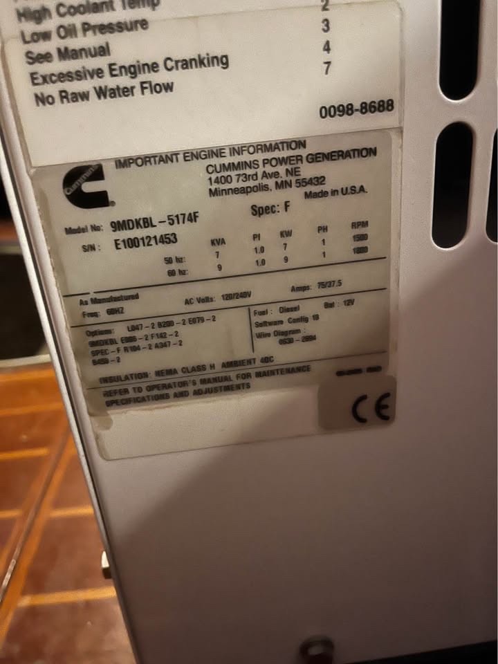 Onan 9MDKBL-5174F , 9 kw Marine Diesel Generator 60 Hz 120/240v 90 day warranty