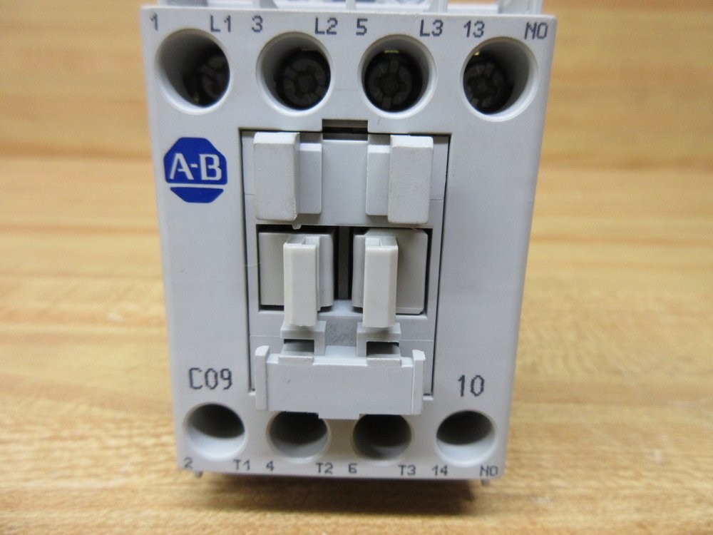 Allen Bradley 100-C09EJ10 Contactor 100C09EJ10