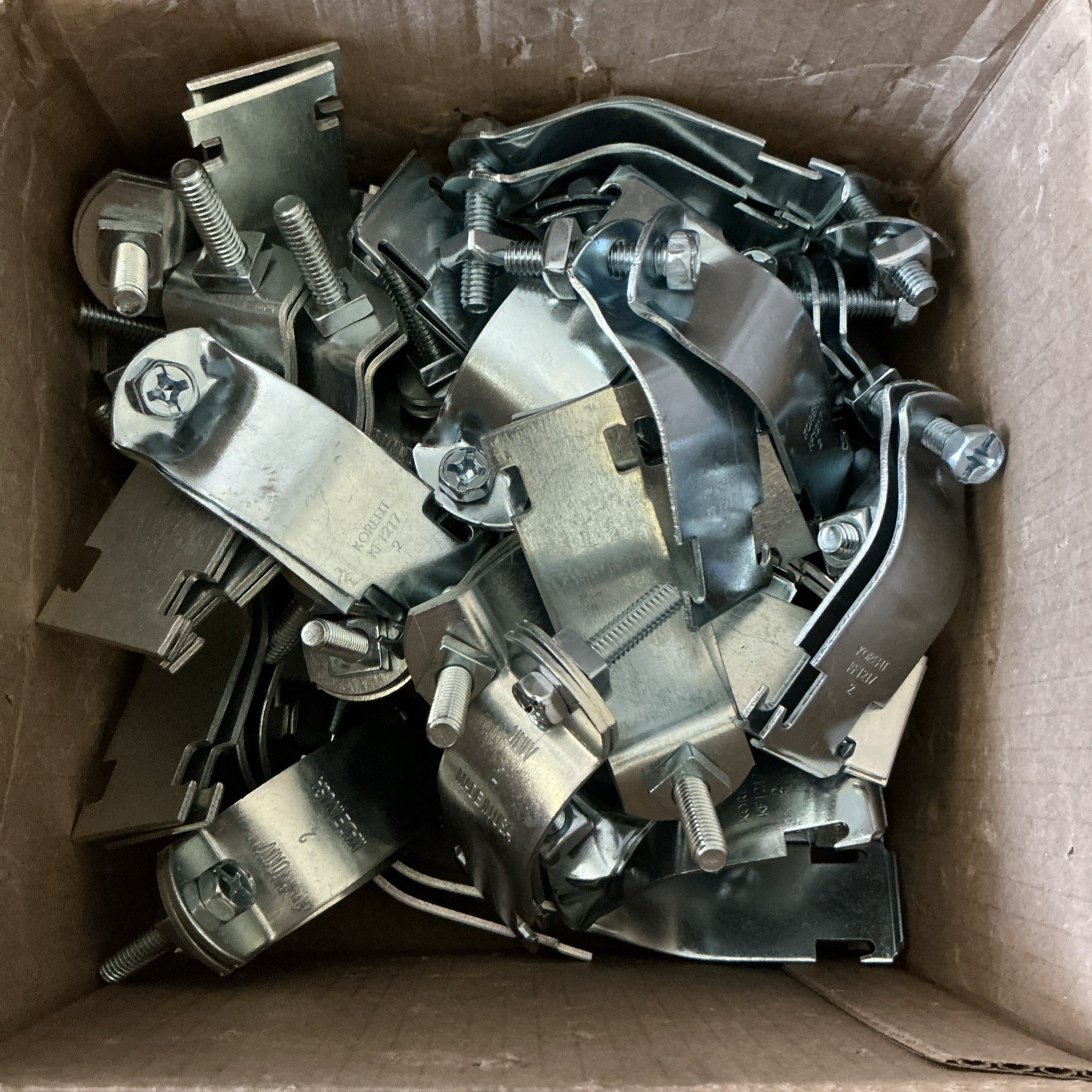 Phoenix Support Systems SUNIV200 Universal Strut Clamps Lot of 50