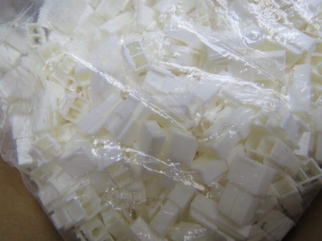 JST VLP-02V Qty of 100 per Lot 2 Rectangular Connectors – Housings Plug White 0