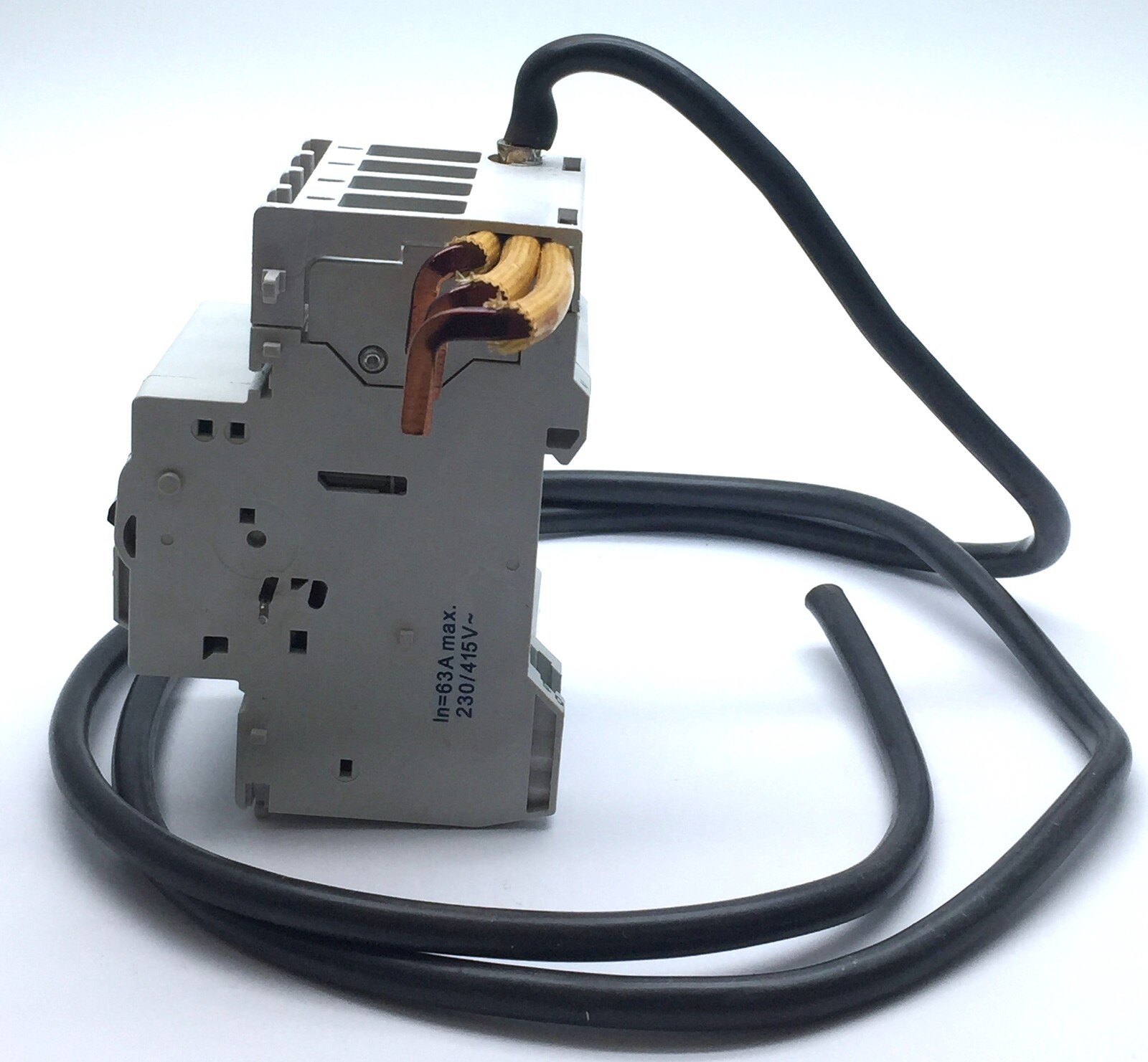 NHP 677244 DIN-SAFE Clip On 3P+N 63A 100mA AC 11974 M Module DSRCM32303PN