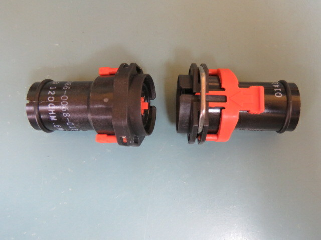 ITT-CANNON 086-0068-013 Qty of 5 per Lot HOUSING ASSY PLUG CLC 4 RESIST