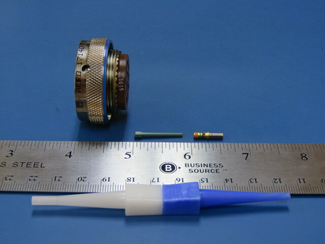 Amphenol MS27484T20B16S Qty of 1 per Lot Circular MIL Spec Connector 16P SZ 20