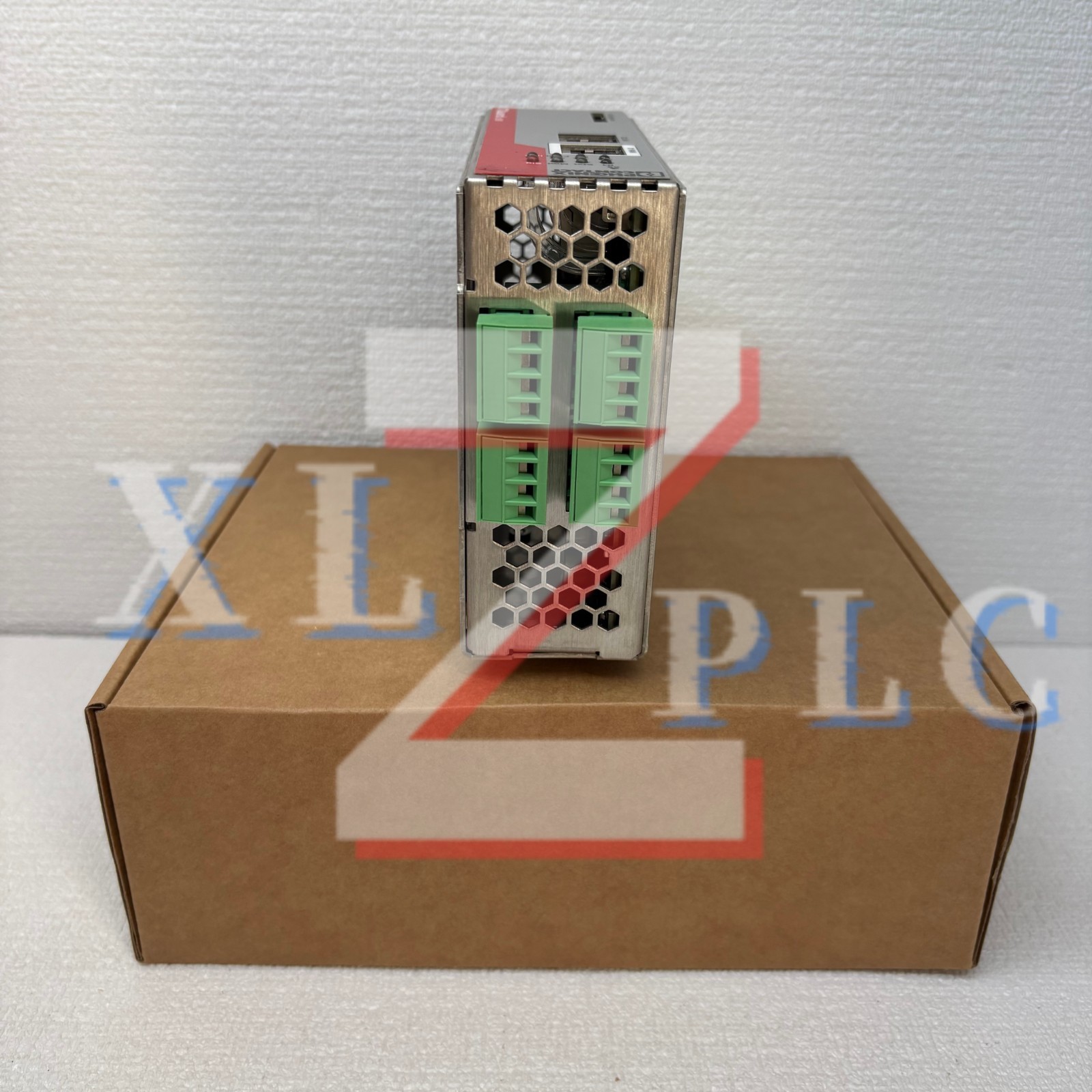 1PCS New Phoenix 2700642 FL MGUARD RS2000 TX/TX VPN industrial switch In Box*