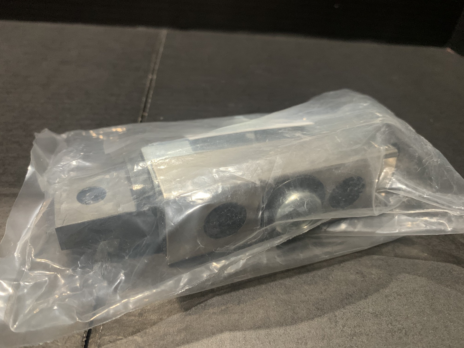 NEW 3/4 SA Cleveland Piston Vibrator 11,000 vpm 5.0 cfm @ 60 psi 400 Lb cap