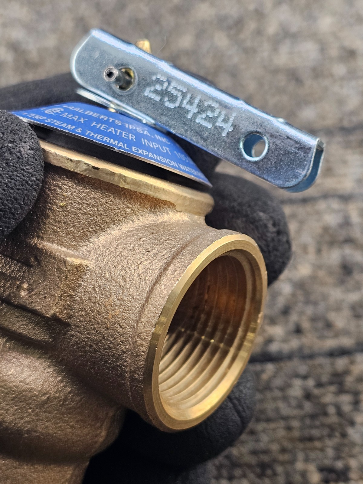 Apollo 18C402X38 3/4 in. Male x FNPT Bronze Relief Valve 150PSI