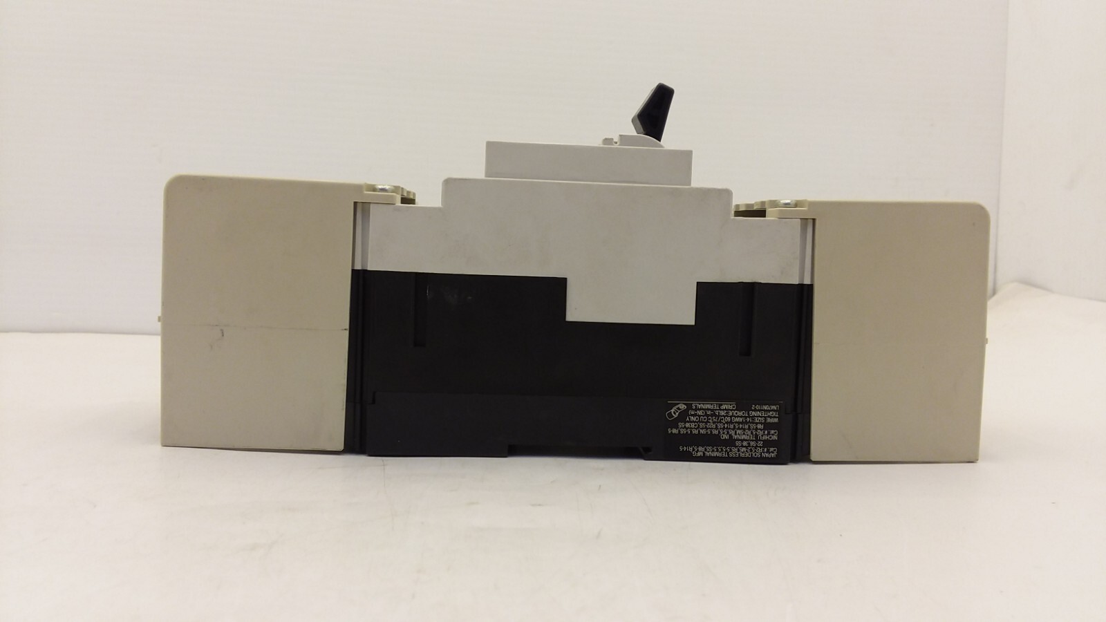 MITSUBISHI ELECTRIC NF50-SRU2005 CIRCUIT BREAKER 2 POLE 240VAC 50/60HZ 5AMPS NNB