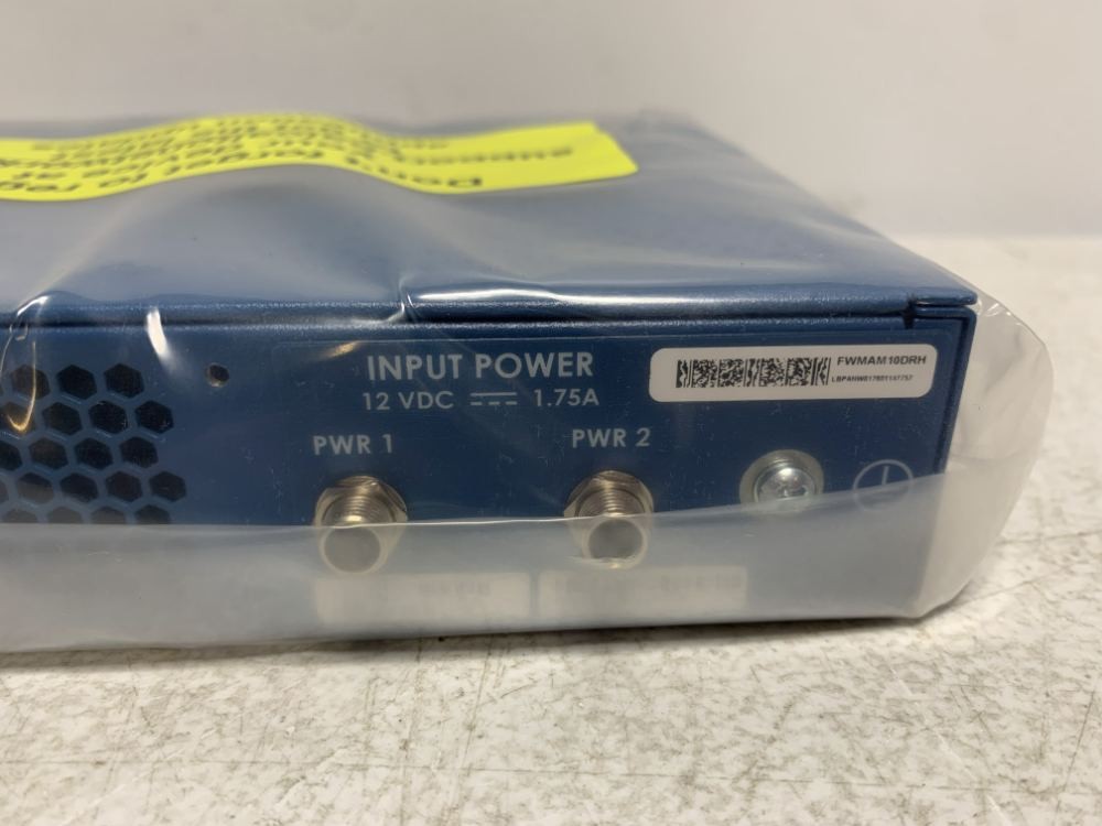 Palo Alto 910-000128-00K Firewall Network Security Appliance