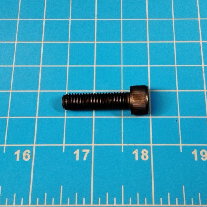 Fastenal 1139589 Socket Head Cap Screws M8 – 1.25 X 30 (Box of 50)