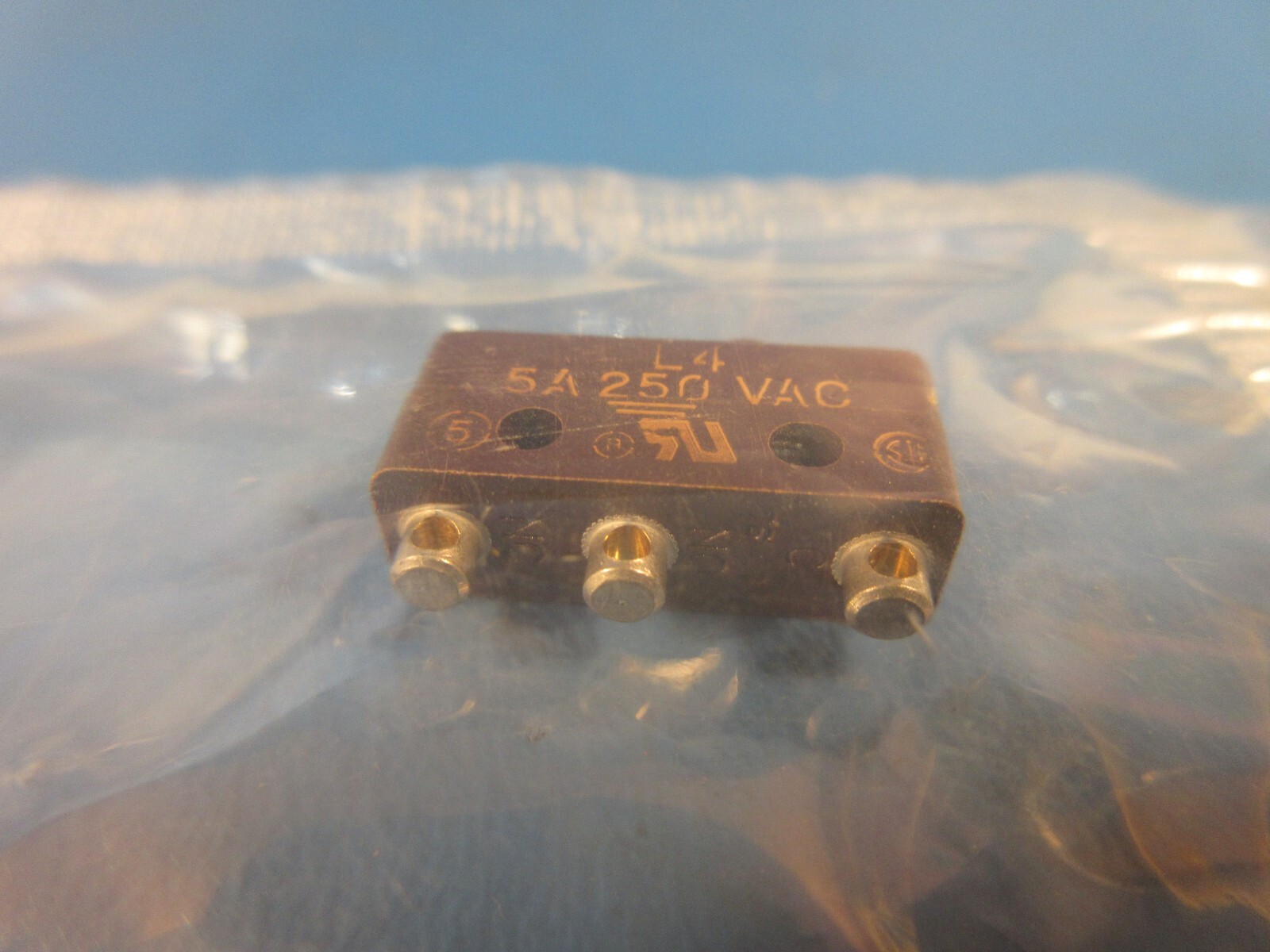 HONEYWELL 11SM1, Microswitch, Subminiature, Pin Plunger, SPDT, L4 5A 250 VAC