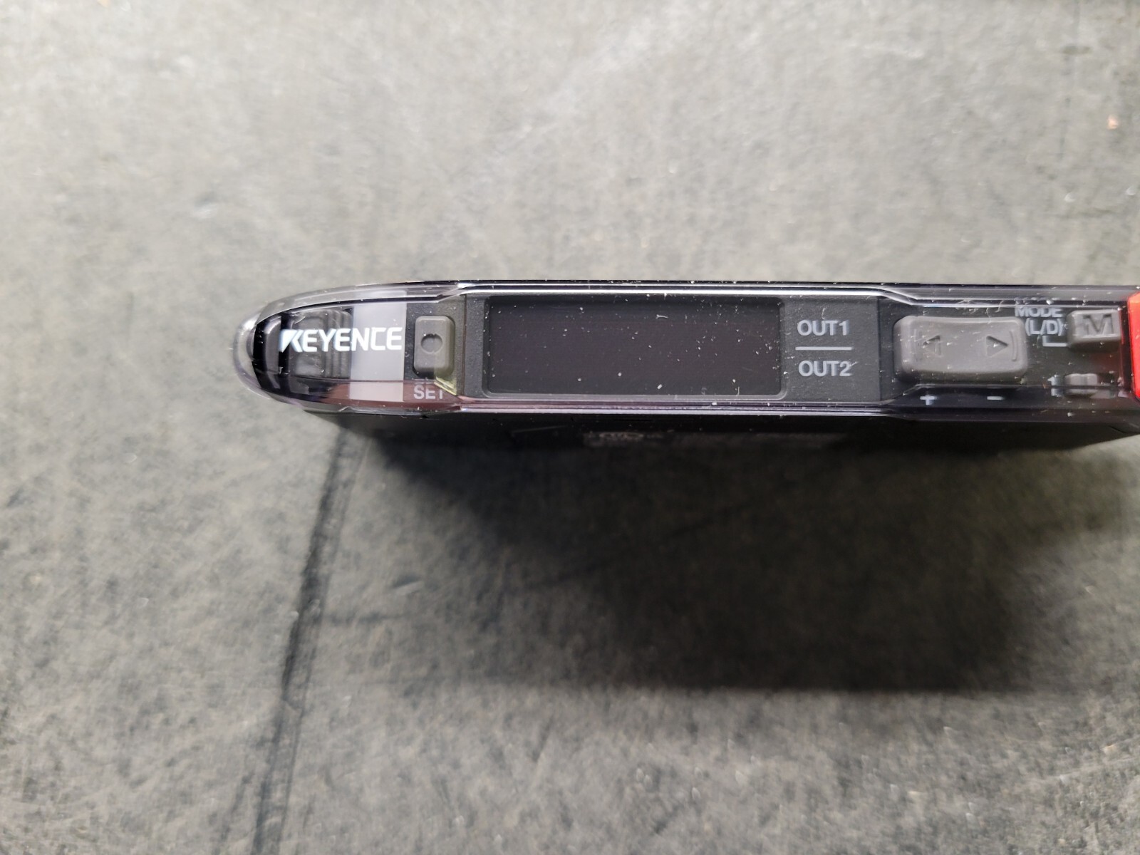 Keyence FS-N41C Sensor.