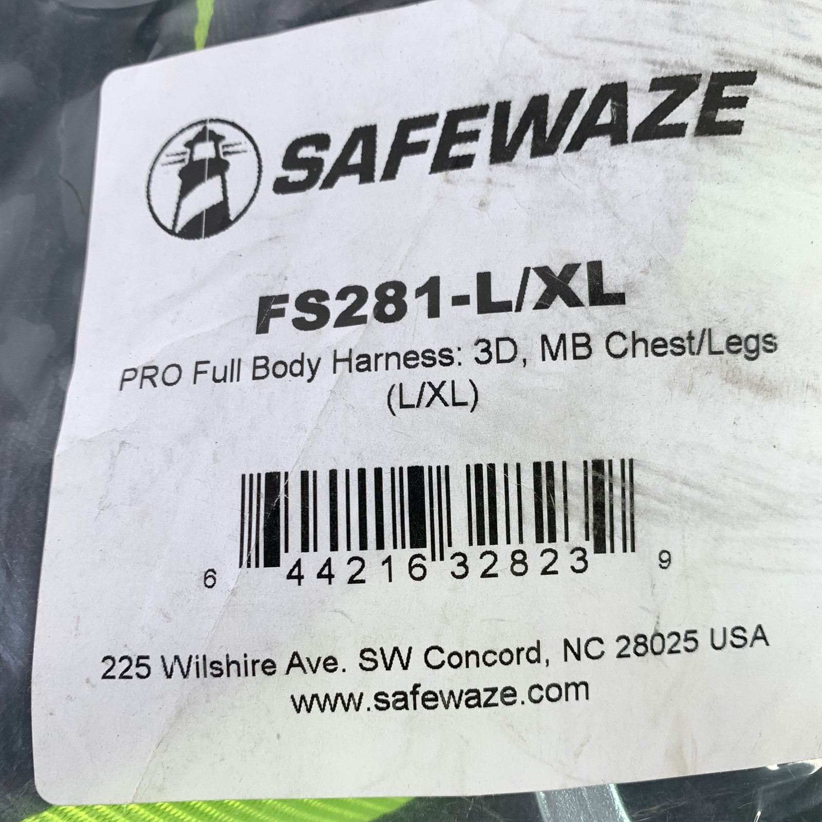 Safewaze FS281-L/XL PRO Full Body Harness 3D MB Chest Legs