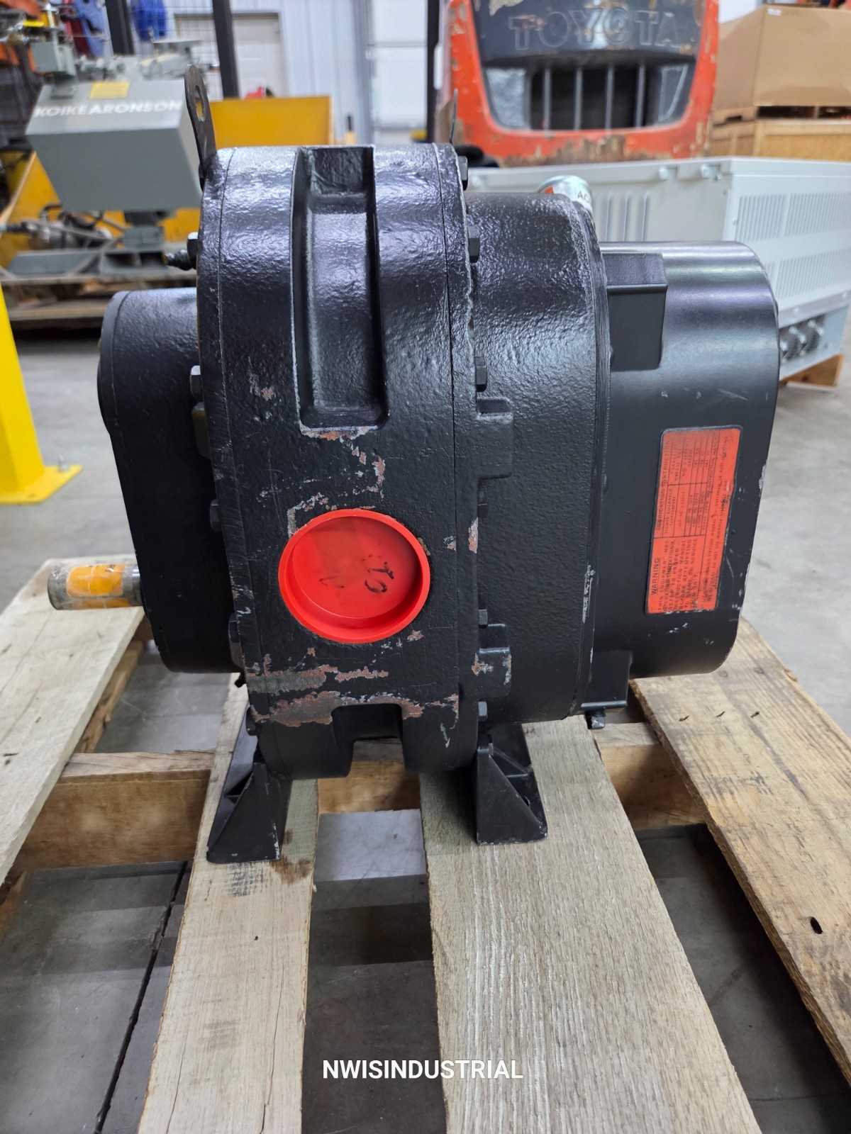 GARDNER DENVER SUTORBILT ROTARY LOBE BLOWER, 5H