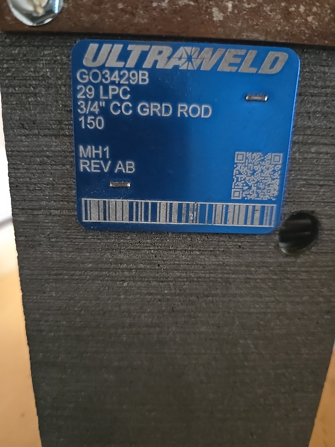 ULTRAWELD VA4/0B 4/0 STR TO VERTICAL STEEL.