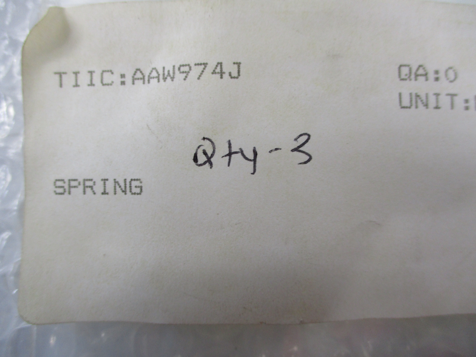 INDUSTRIAL SPARE AAW974J SPRING QTY OF 3 NSNP