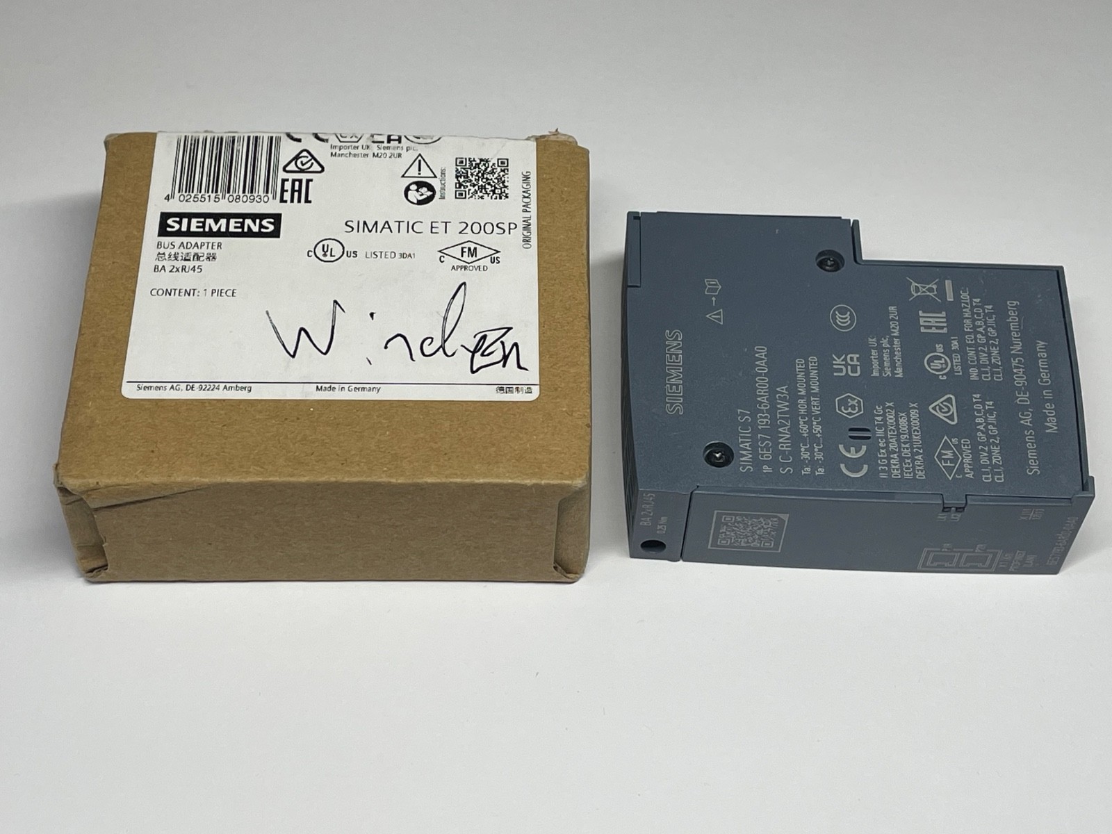 Siemens 6ES7 193-6AR00-0AA0 Bus Adapter ET 200SP