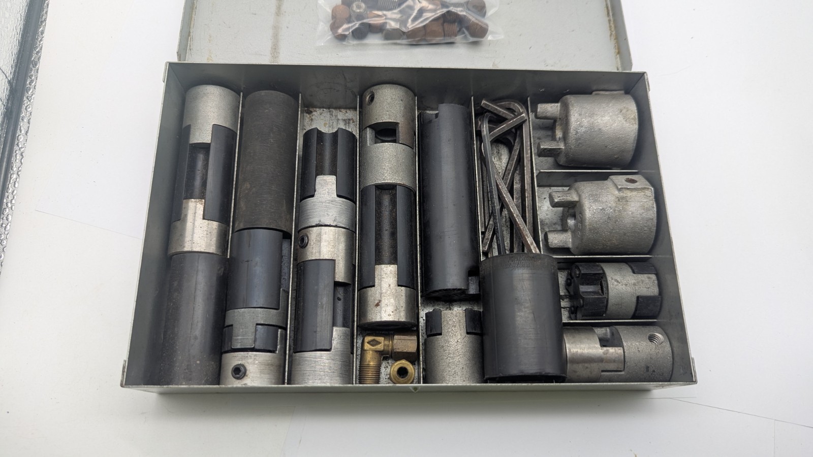 VINTAGE LOVEJOY COUPLINGS KIT FOR DISPLAY LOOK READ FUEL OIL BURNER