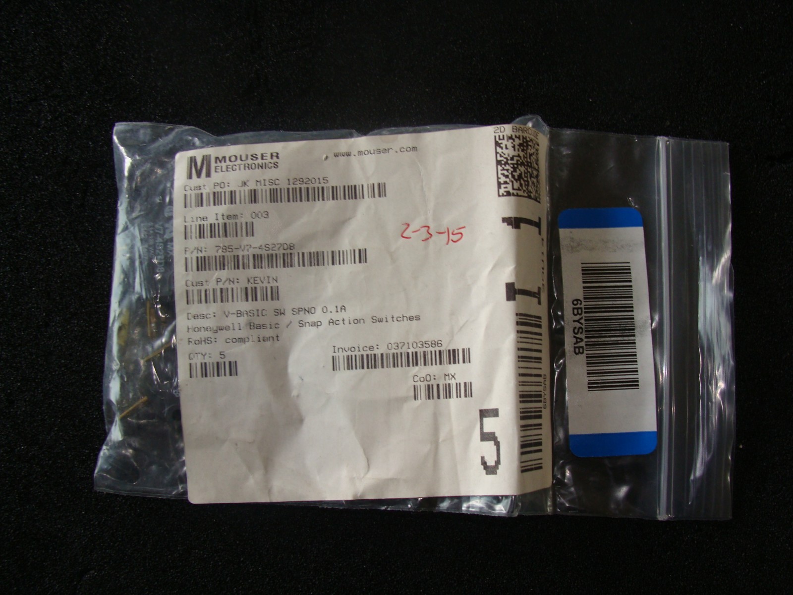 4 New Mouser Electronics MX 785-V7-4S27D8. 0.1A, 126VAC. L142 1407.