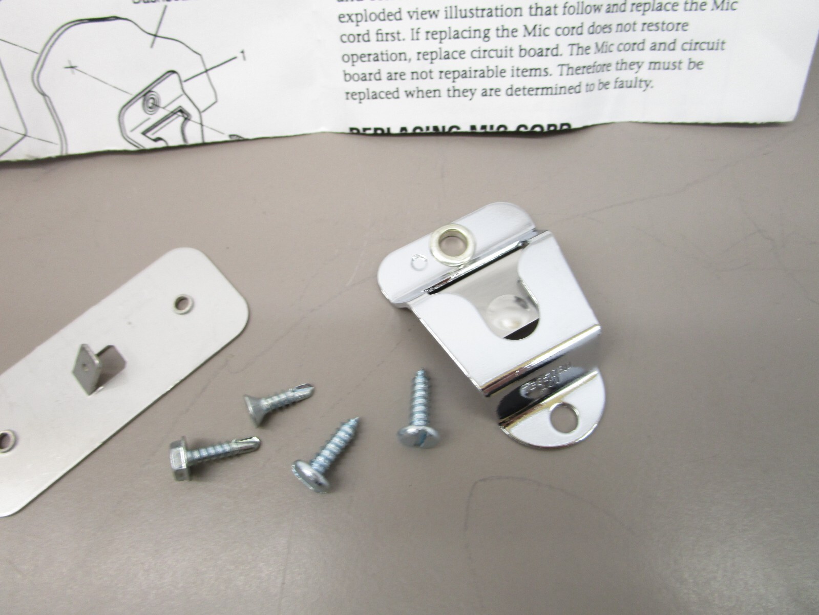 Motorola HMN4072D Mobile Radio Microphone Hanger Set