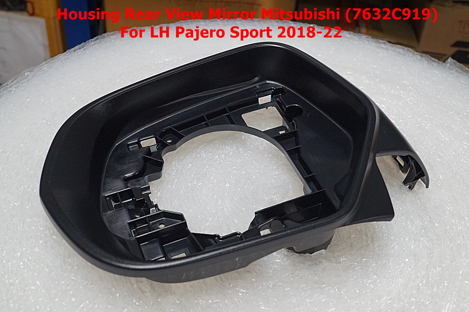 SET 7632C919 HOUSING and Signal Light MIRROR LH For Mitsubishi Pajero 2018-22