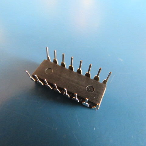 ST MICROELECTRONICS M74HC4316B1R Qty of 25 per Lot 4 Circuit IC Switch 2:1 70Oh