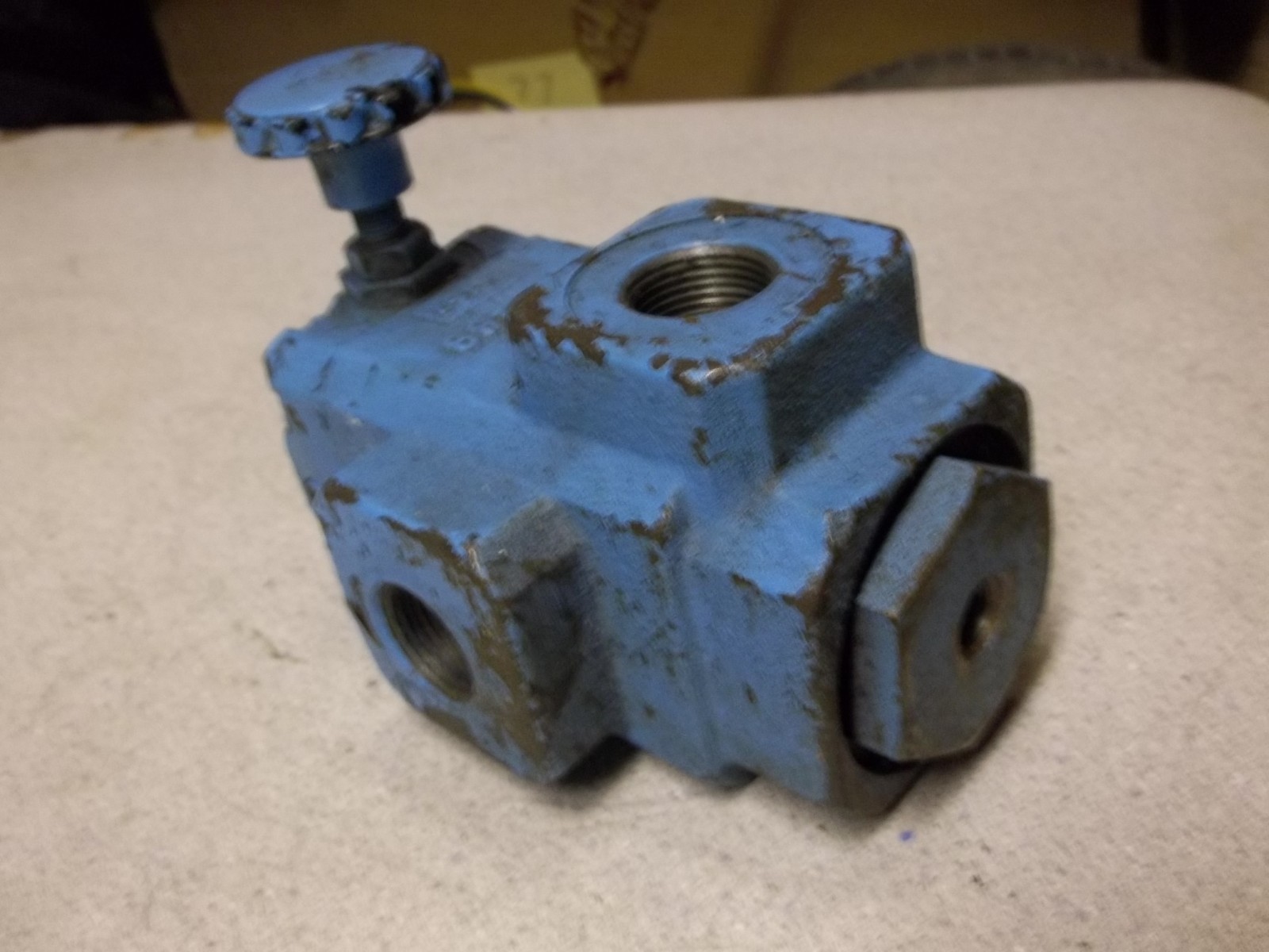 Maybe A Small Motor But Probably a Valve 655488 *FREE SHIPPING*