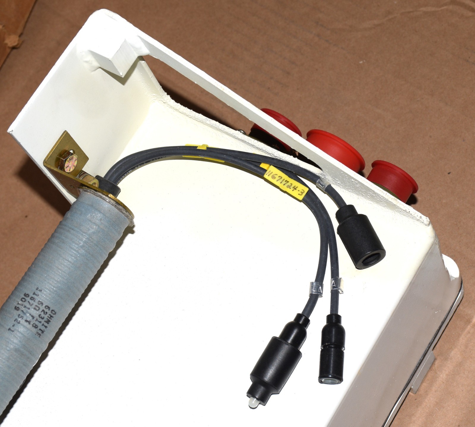 MILITARY M88A1 RECOVERY VEHICLE RELAY ASSEMBLY BOX 11671806 5945-00-617-7194
