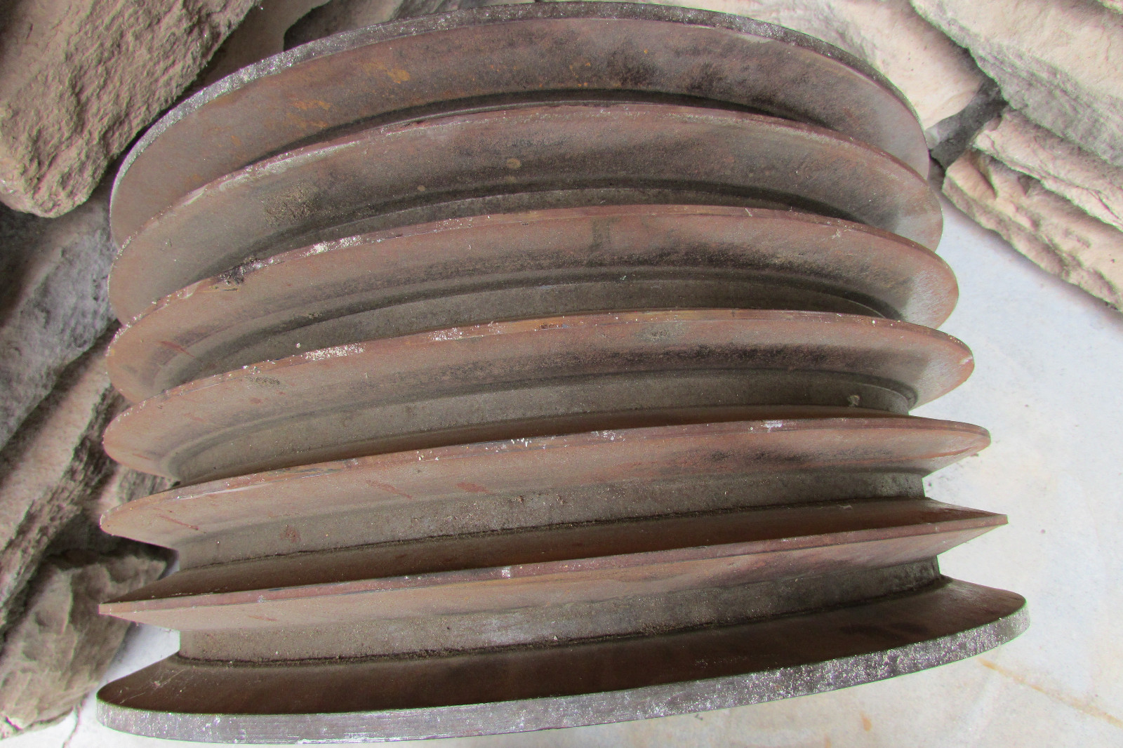 68V1400FH71 Six Groove Sheave. 68V1400 For V-Belts 4-1/4” Bore 14” O.D.