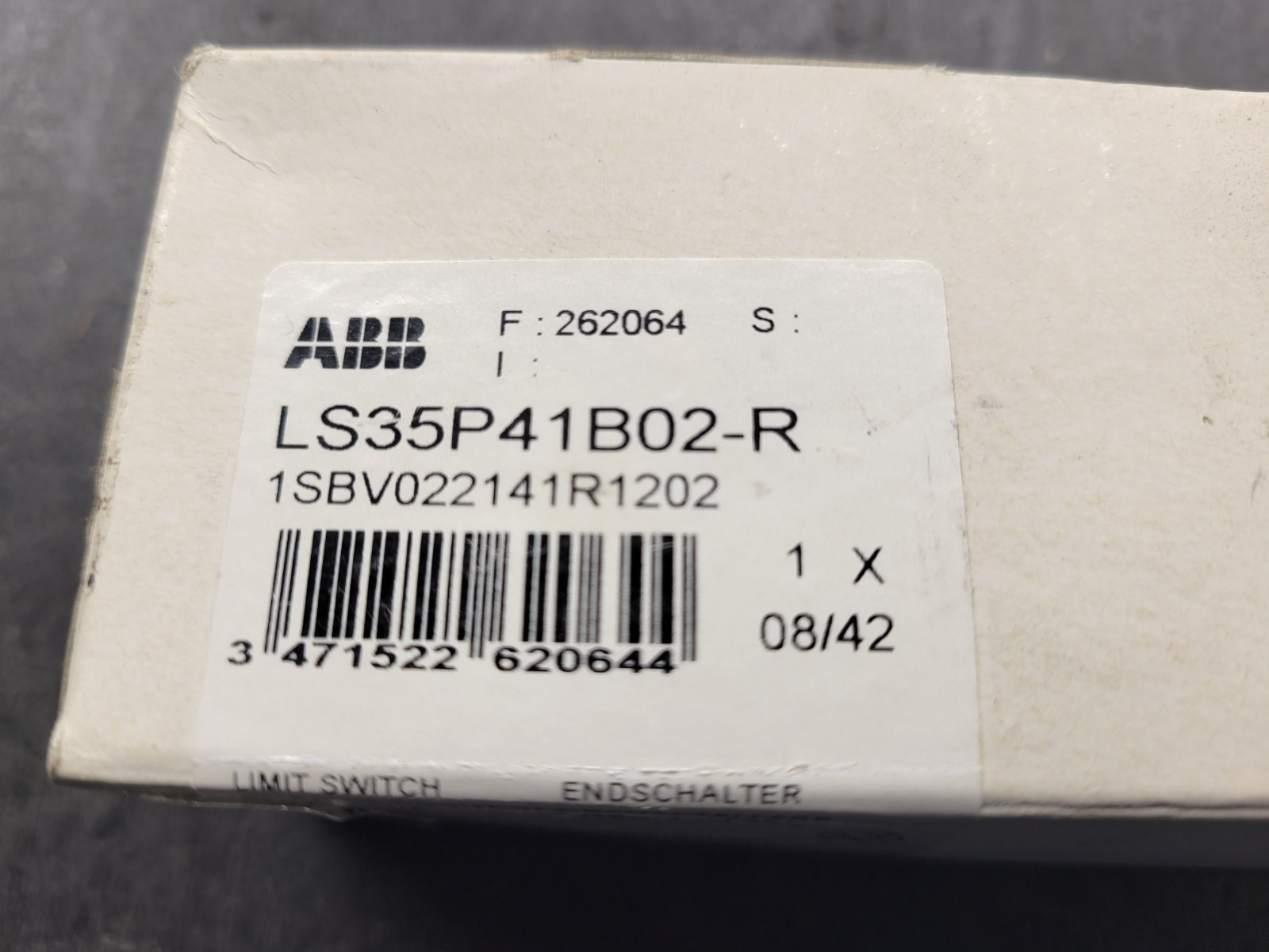 ABB LS35P41B02-R Switch.