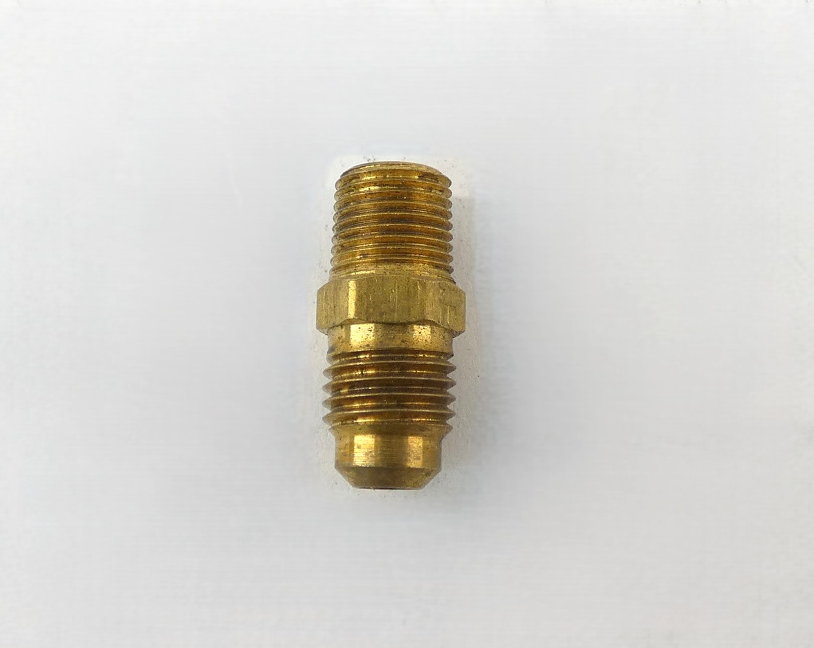 *Lot of 96* Parker 48F-4-2 Male Flare Tube Fitting Size 1/4″ X 1/8″ NPT Male …