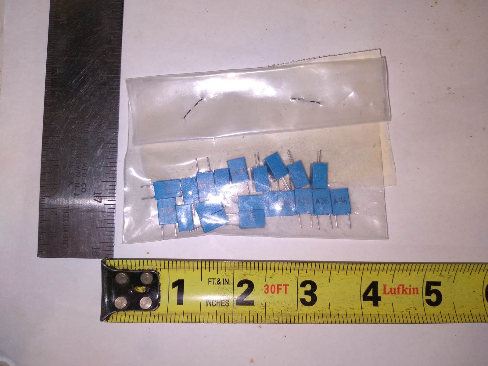 EPCOS 495-1237-ND B32529B6473J CAP .047UF 400V METAL POLY .. LOT OF 5