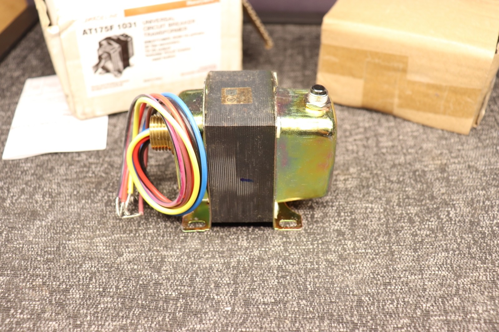 Honeywell AT175F1031 Universal Circuit Breaker Transformer 75VA 208/277/480 VAC
