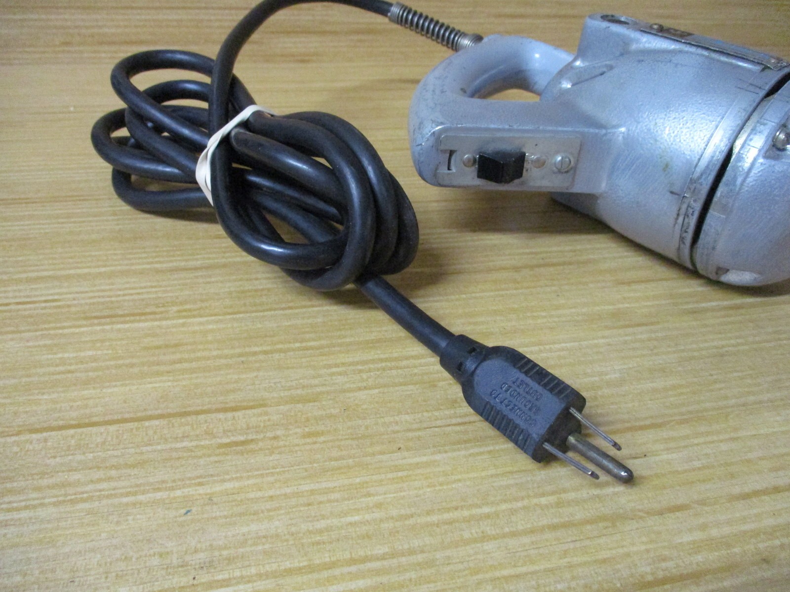 Ideal 25-001C Vintage Rotary Cutter 25001C