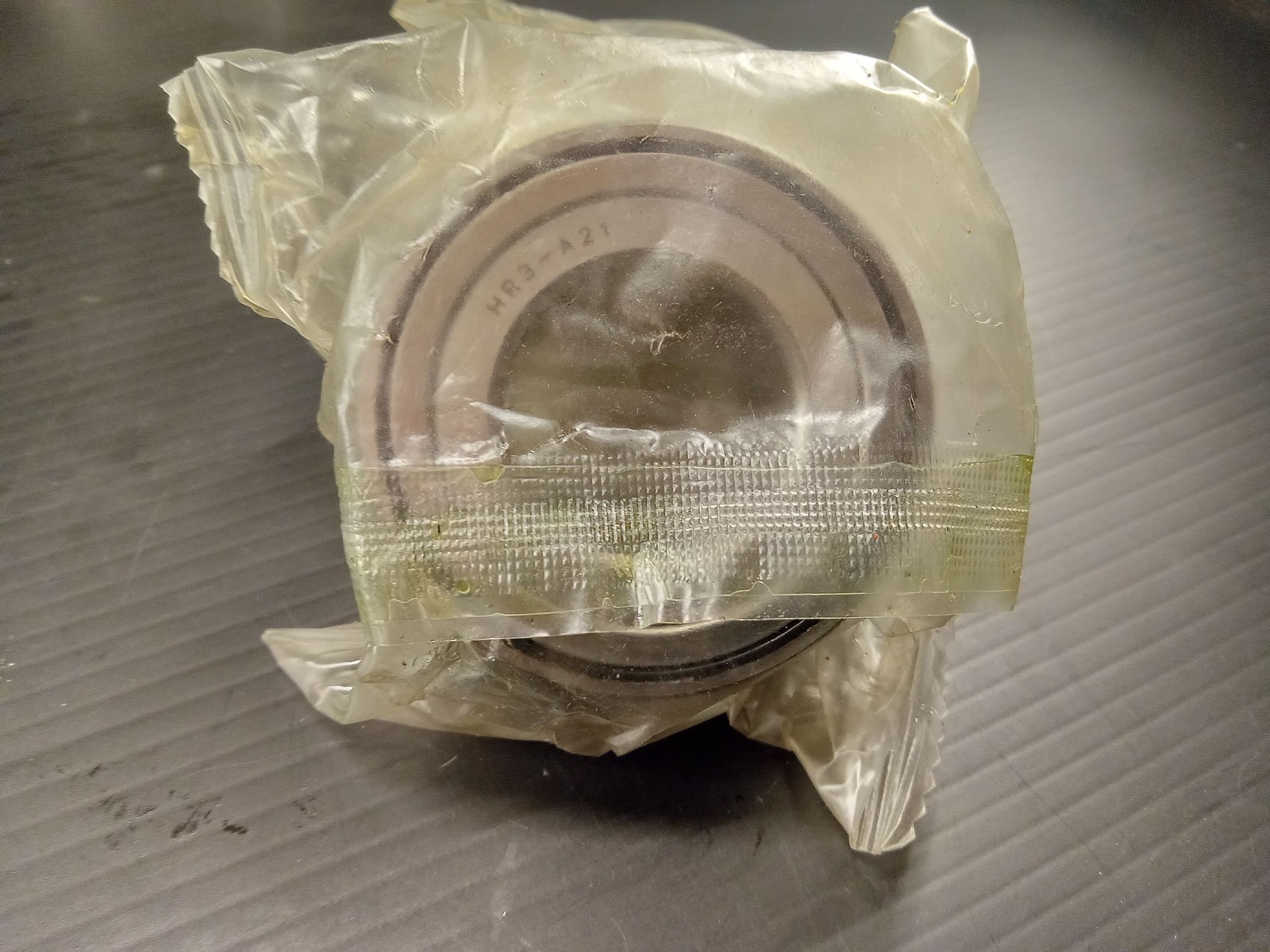 2 NEW UNBRANDED HR3A21 WHEEL BEARING NNB ***MAKE OFFER***