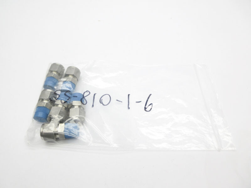 SWAGELOK SS-810-1-6 (LOT OF 6) NSNP