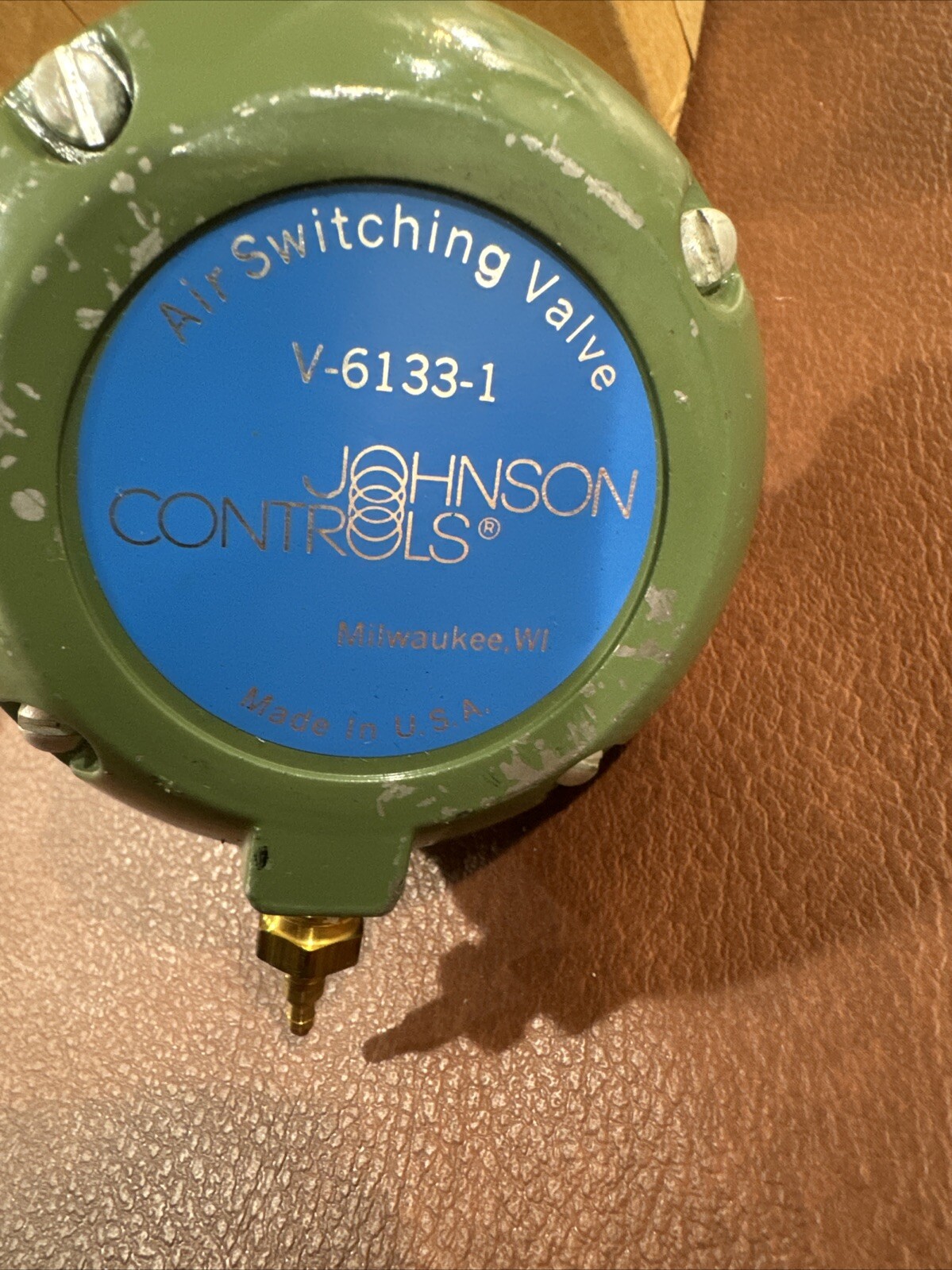Johnson Controls V-6133-1 Air Switching Valve W/ Adapters 1/8” 3 Way Valve #JB3