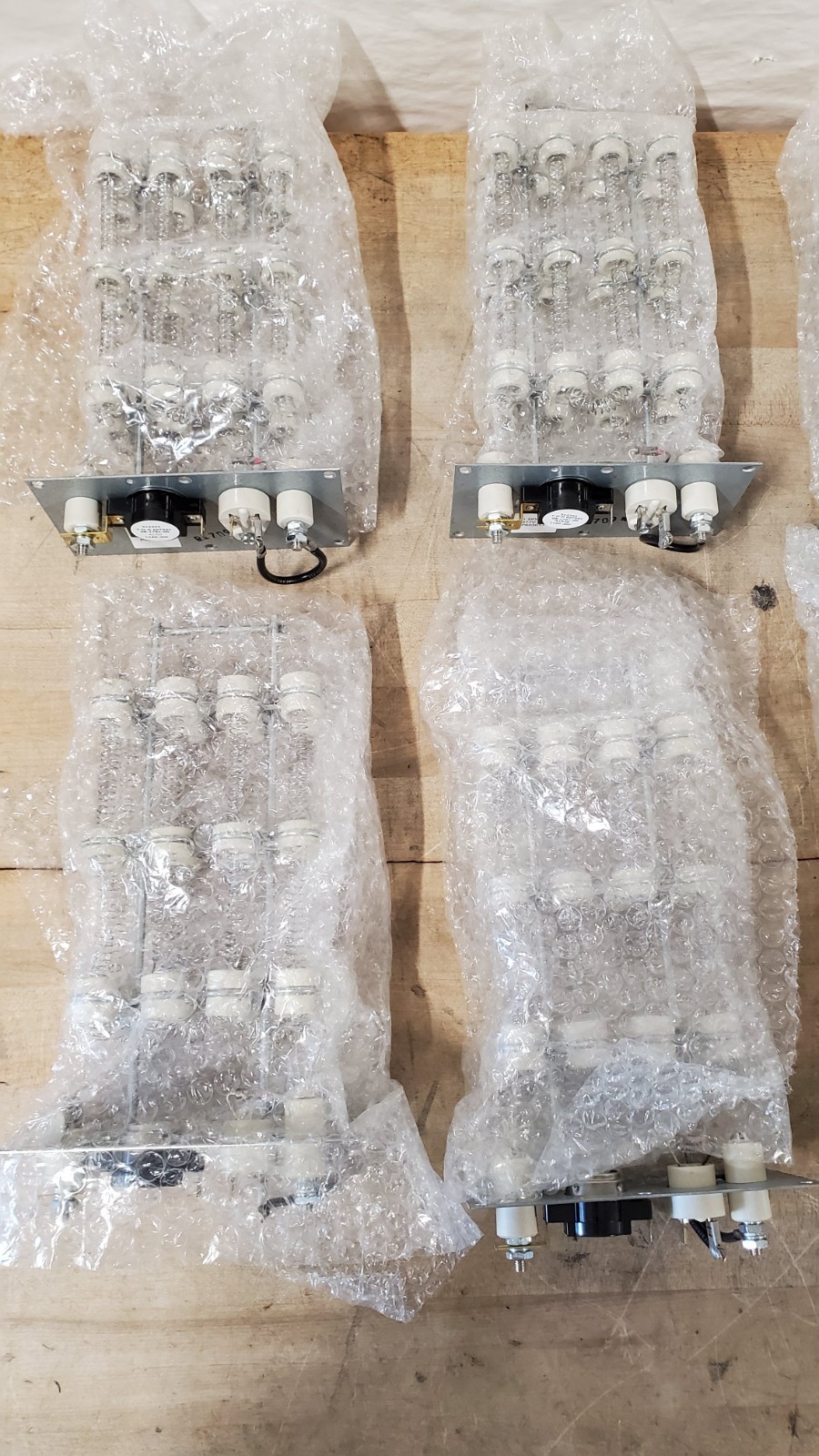 LOT OF 8 New Williams Comfort Products P603031 Heater Elements 1.5KW 277V