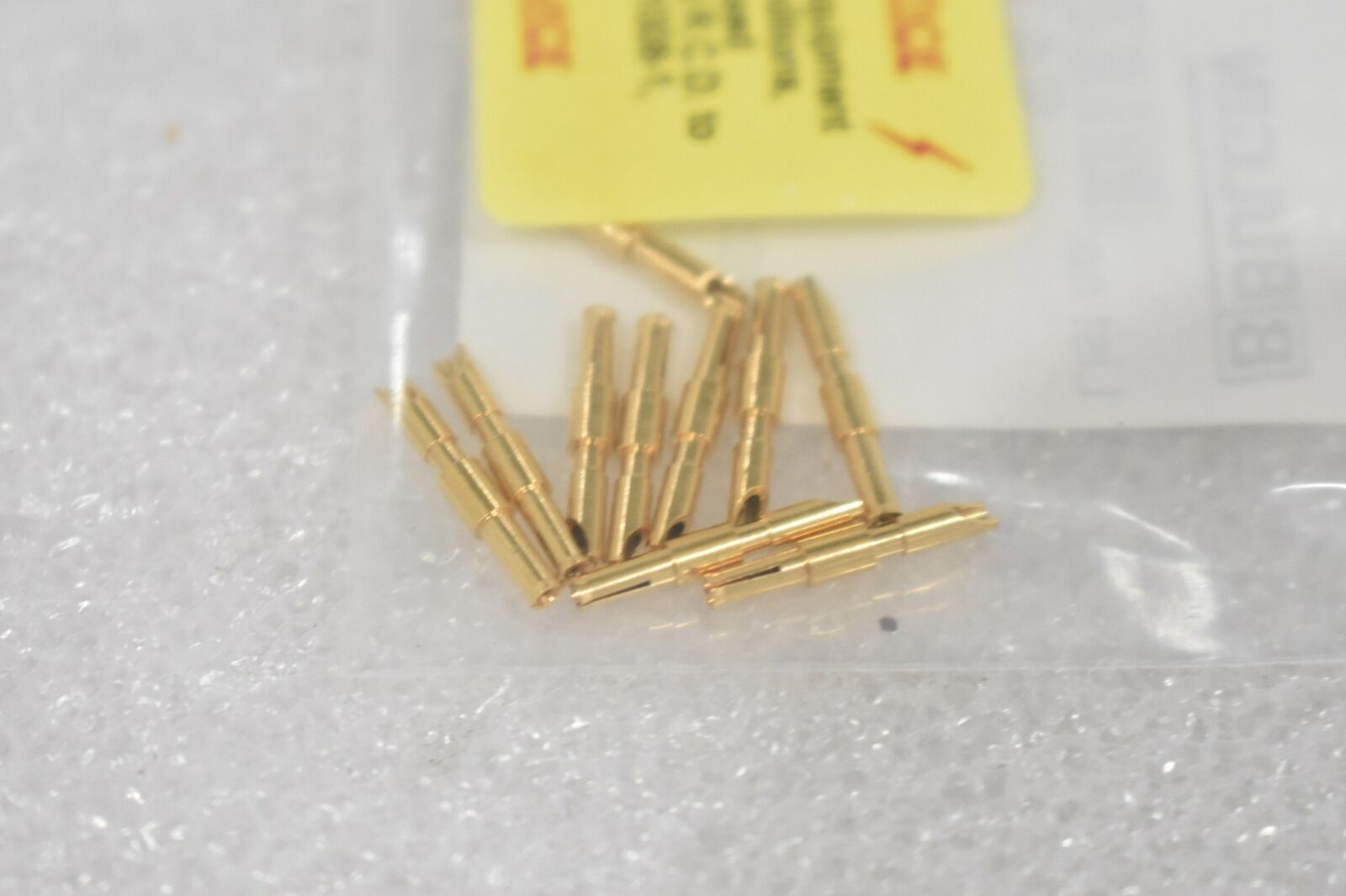 BULGIN SA3347/1 CIRCULAR CONTACT SOCKET 26-22AWG, SOLDER ( LOT OF 10 )