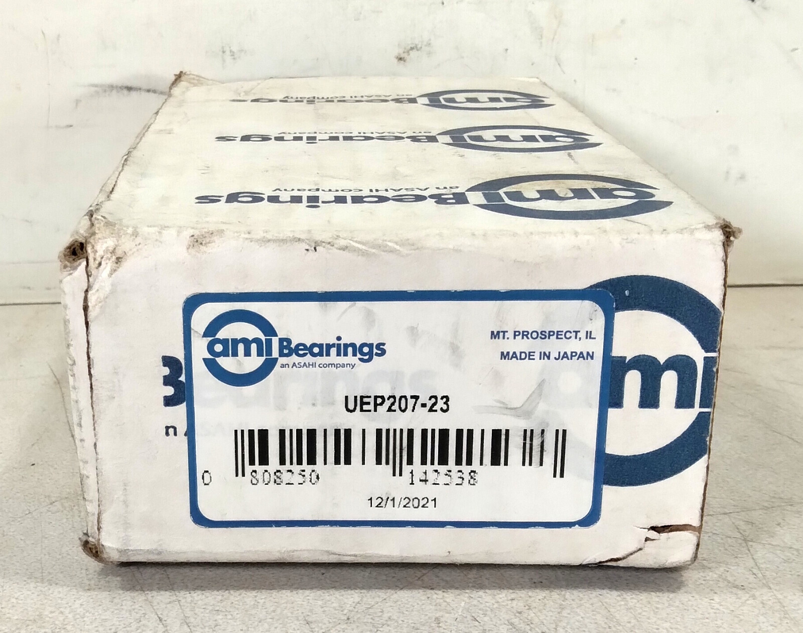 1 NEW AMI UEP207-23 2 BOLT PILLOW BLOCK BEARING NIB ***MAKE OFFER***
