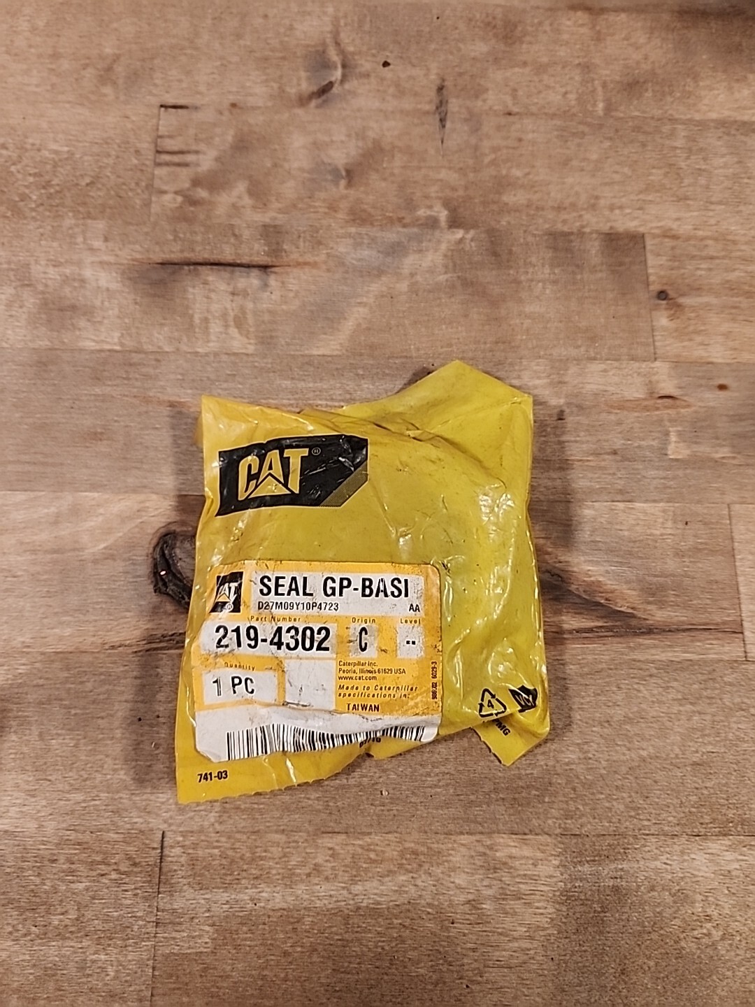 CATERPILLAR OEM 219-4302 / 2194302 . NOS