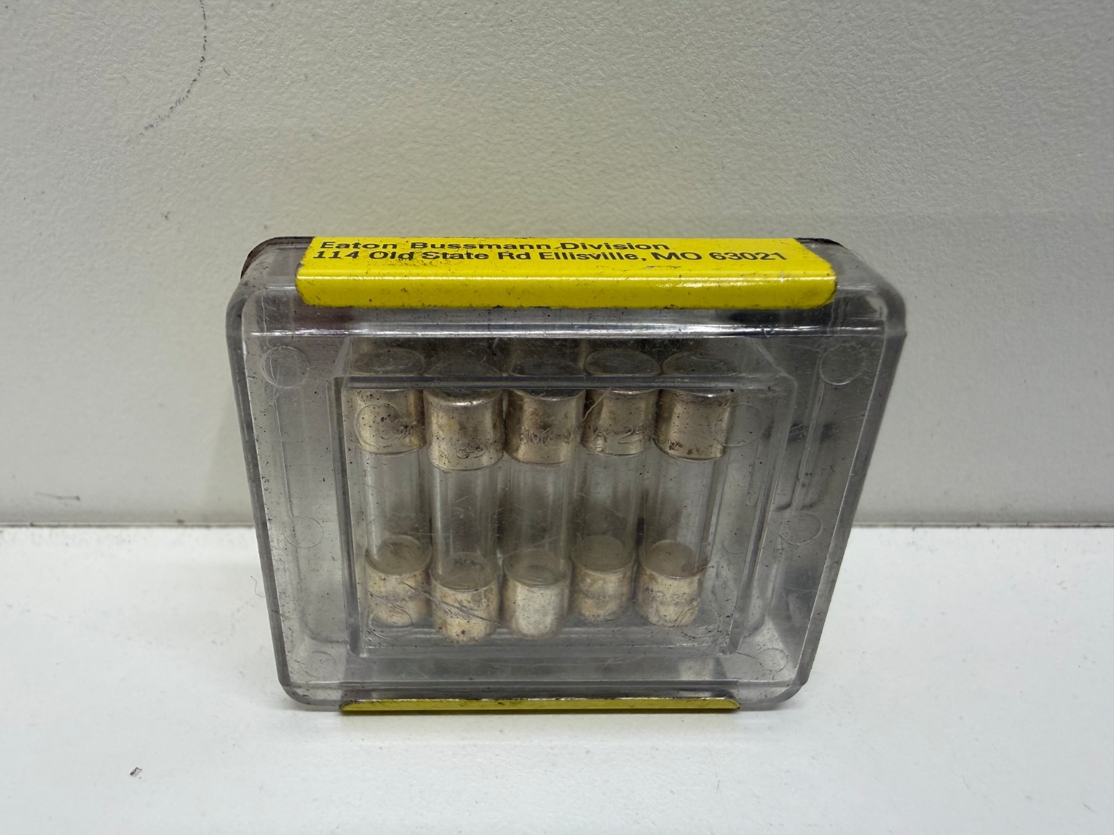 LOT OF (5) NEW OLD STOCK! BUSSMANN 63MA TIME-DELAY FUSES GMA-63-R