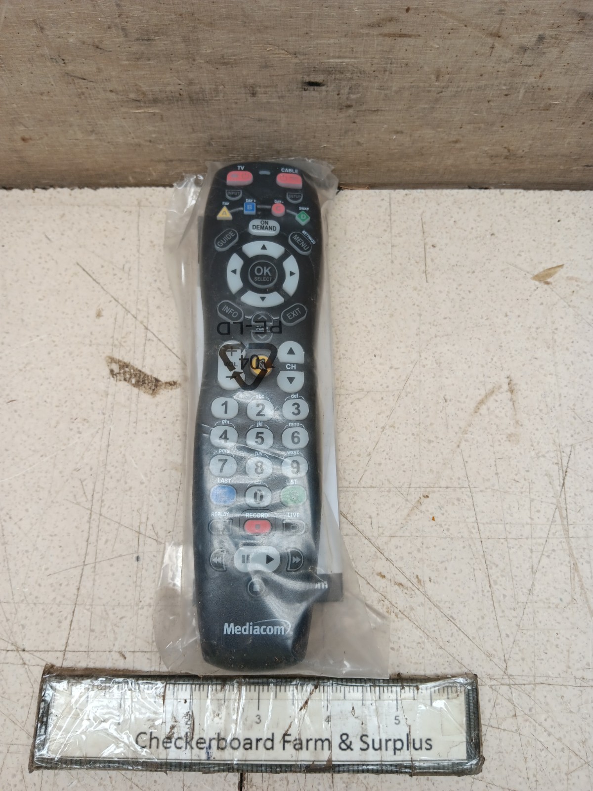 New Mediacom 2020B1-B2 Cable TV Remote Control URC2020 with Instructions
