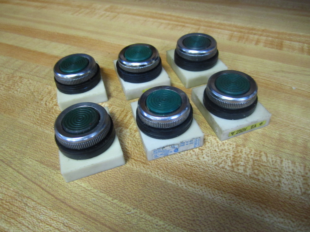 Fuji AH25-F Push Button AH25F Green (Pack of 6)