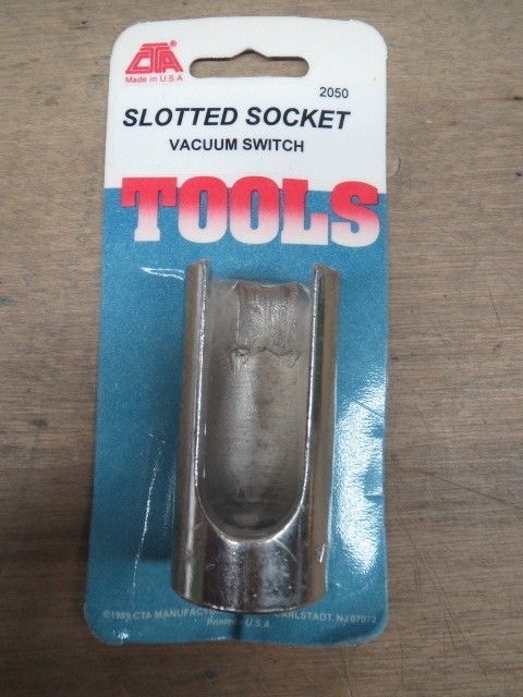 VACUUM SWITCH SLOTTED SOCKET 3/8″ DR 7/8 # 2050 1PC (LL0786)